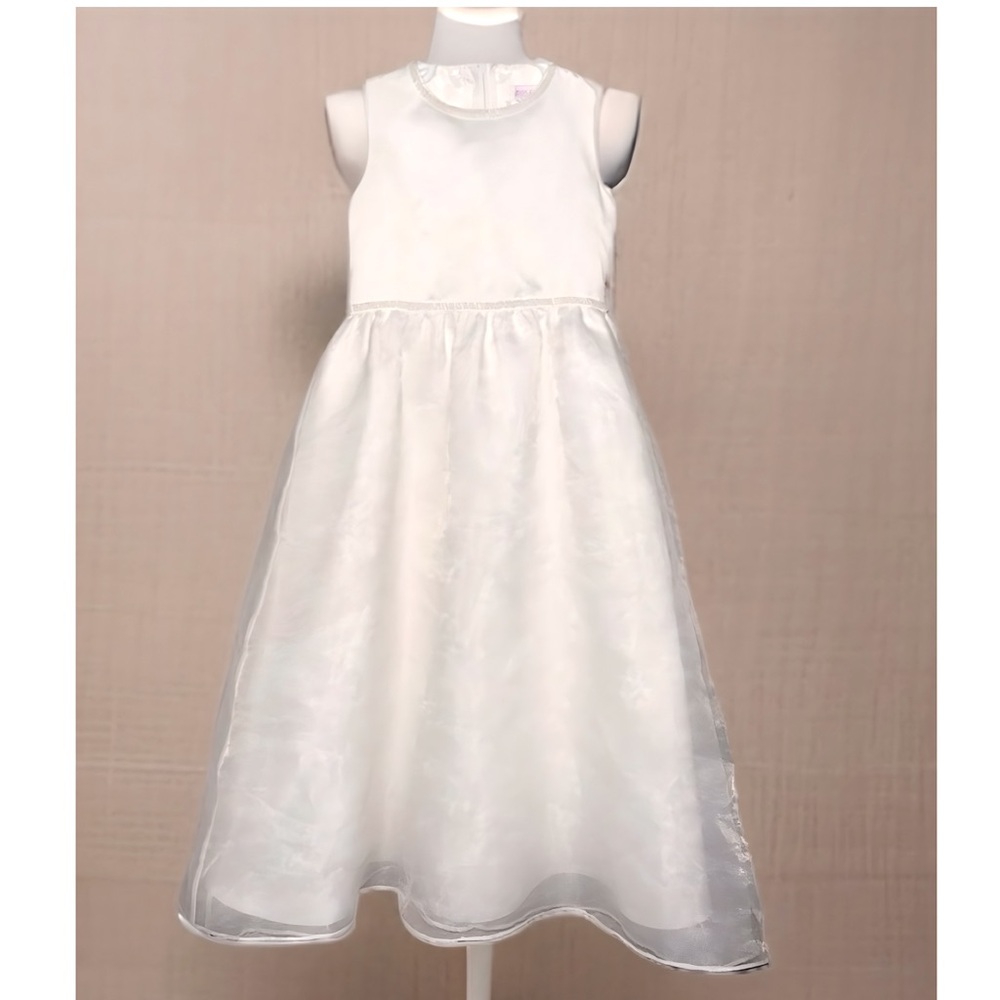Rosebuds Flower Girl Sleeveless Ivory Dress Size 4